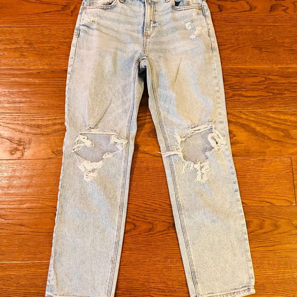 American Eagle Outfitters Light Blue Stretch Jeans